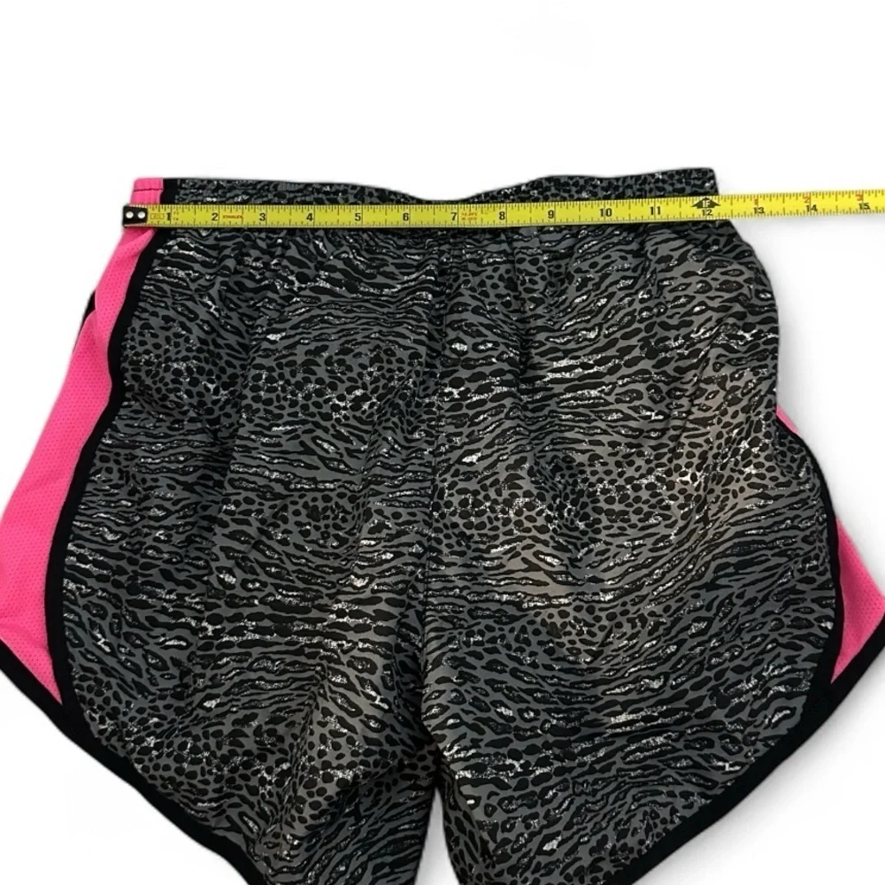Nike Tempo Girls Dri fit Mid Rise Lined cheetah print running shorts XL